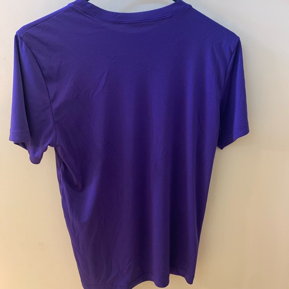 Authentic T-Shirt Company Purple “LIVE LOVE HOCKEY” Tee Size US Large - Picture 3 of 6